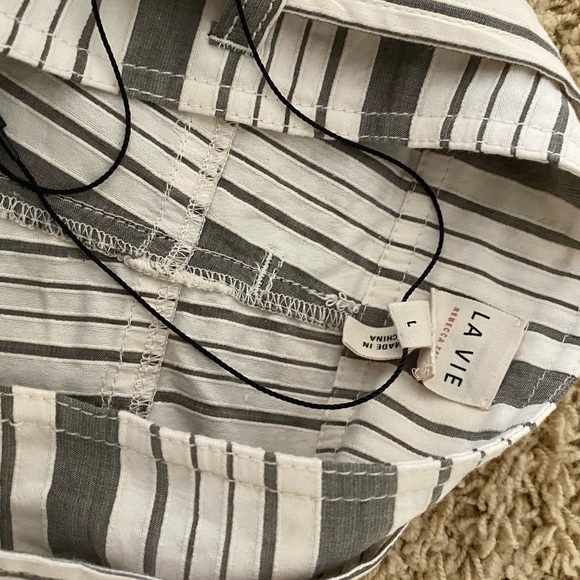 La Vie Rebecca Taylor Corded Striped Shorts - Picture 10 of 11